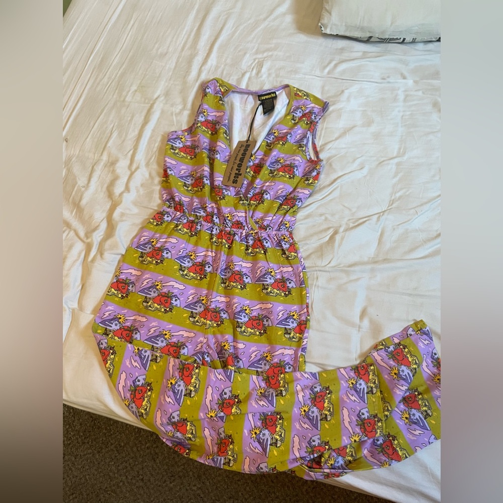 Nooworks Sonny Suit BNWT, Size M